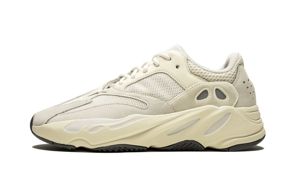 ADDS Yeezy Boost 700 Analog