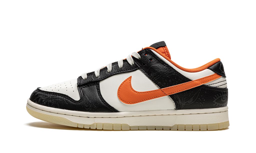 NK Dunk Low Halloween