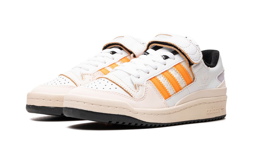 ADDS Forum 84 Lo Wmns Off-White / Orange Rush