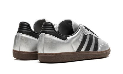 ADDS Samba Silver Metallic Black Gum