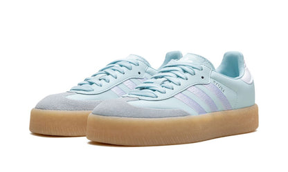 ADDS Sambae Almost Blue Silver Metallic Gum