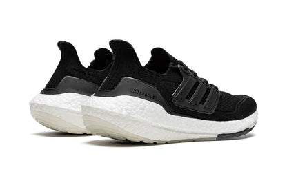 ADDS Ultraboost  21 Black White