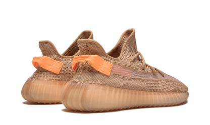 Fügt Yeezy Boost 350 V2 Clay hinzu 