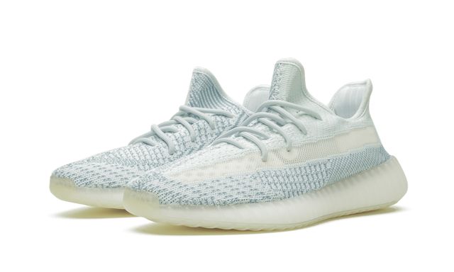 Fügt Yeezy Boost 350 V2 Cloud White (Reflective) hinzu 