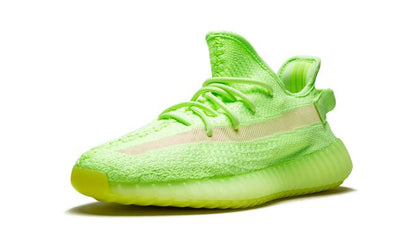 Fügt Yeezy Boost 350 V2 Glow hinzu 