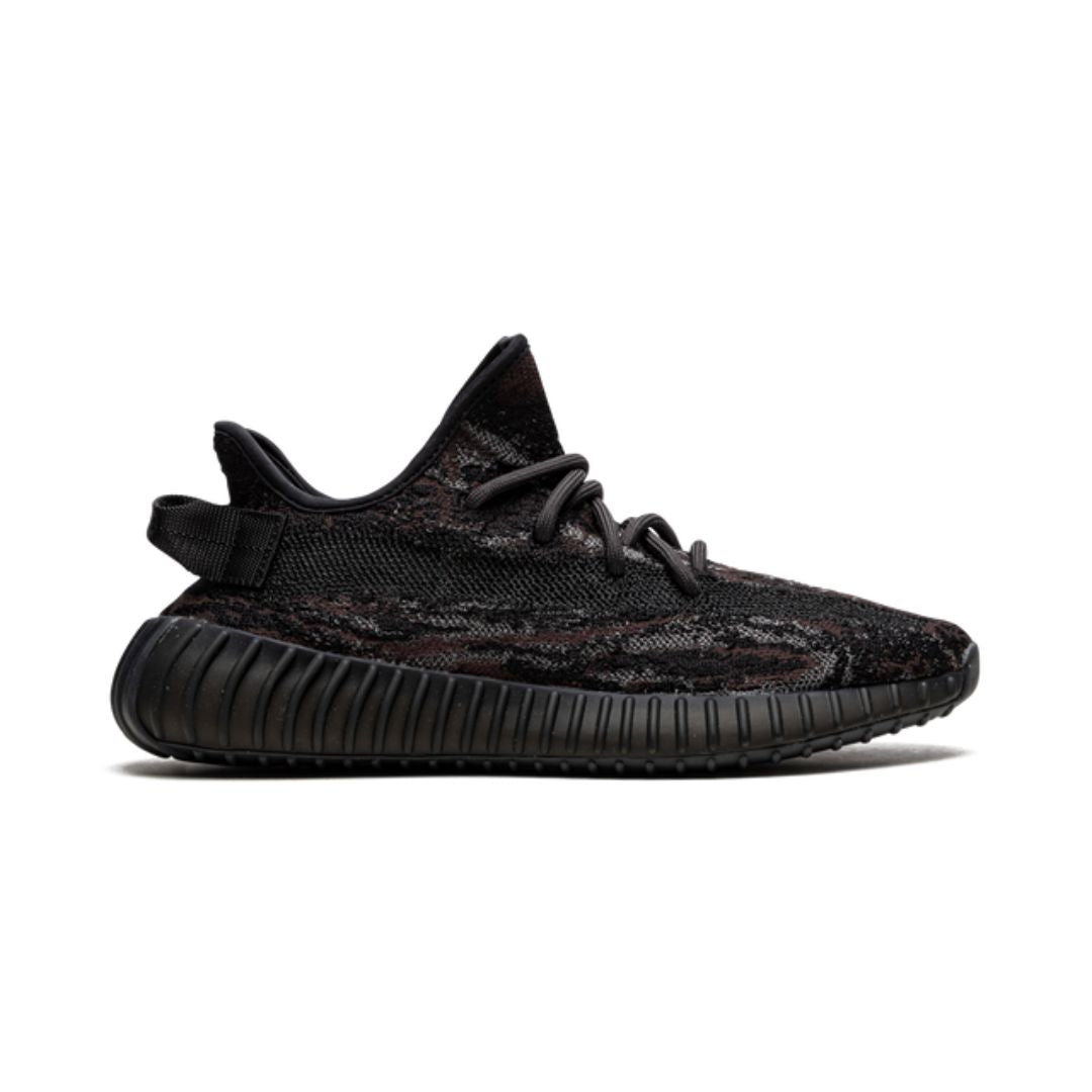 Fügt Yeezy Boost 350 V2 MX Rock hinzu 