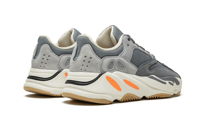 ADDS Yeezy Boost 700 Magnet