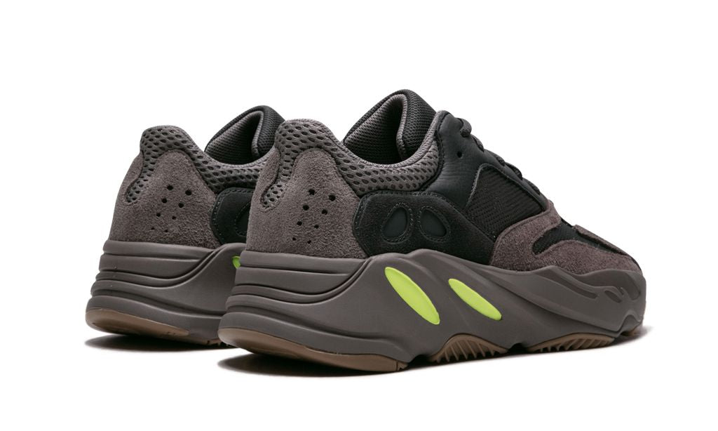 ADDS Yeezy Boost 700 Mauve