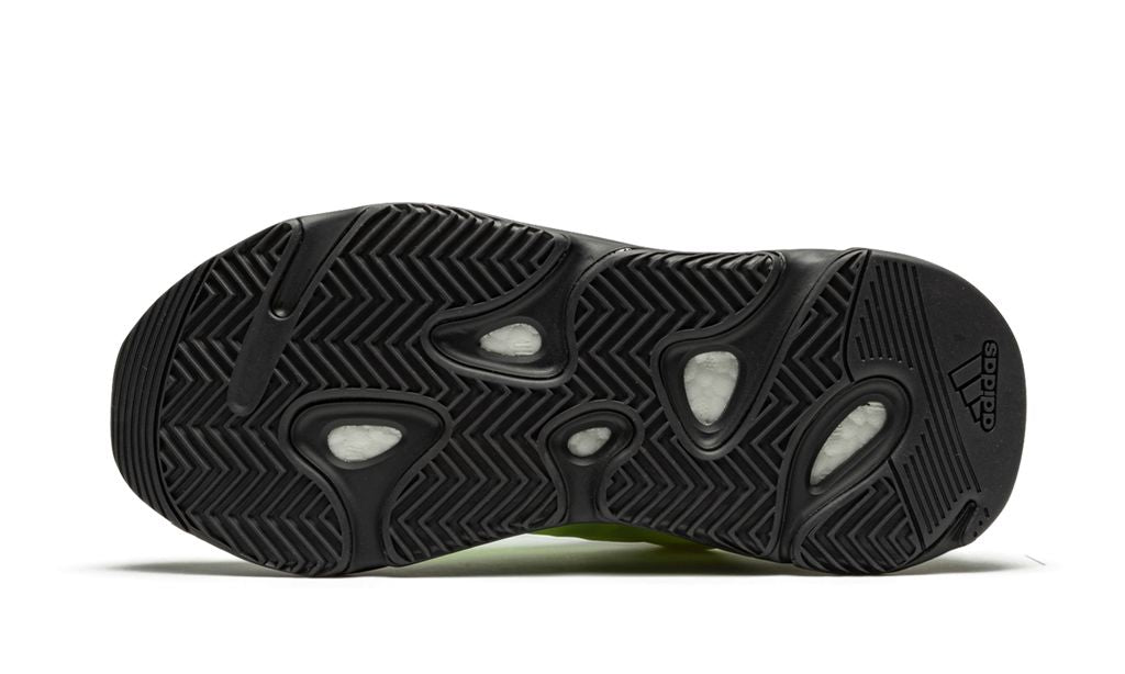 Fügt Yeezy Boost 700 MNVN Phosphor hinzu 