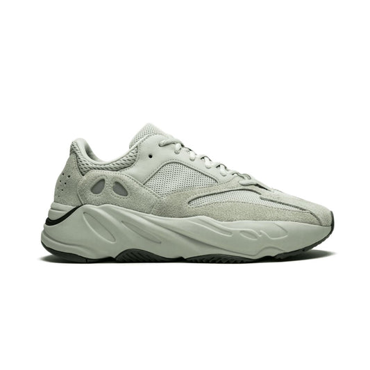 Fügt Yeezy Boost 700 Salt hinzu 