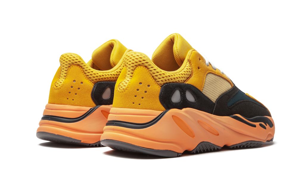 Fügt Yeezy Boost 700 Sun hinzu 