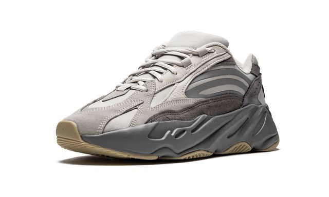 ADDS Yeezy Boost 700 Tephra