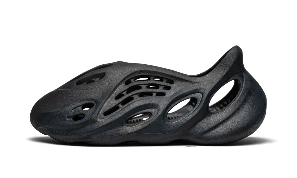 ADDS Yeezy Foam RNNR Mineral Blue