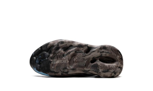 ADDS Yeezy Foam RNR MX Cinder