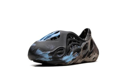 ADDS Yeezy Foam RNR MX Cinder