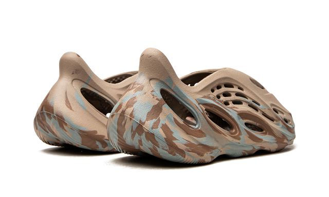 ADDS Yeezy Foam Sand Grey