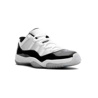 Air Jordan 11 Retro Low Concord