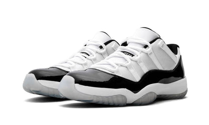 Air Jordan 11 Retro Low Concord