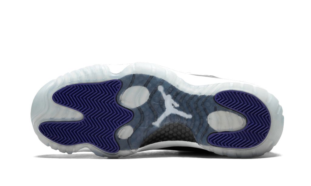 Air Jordan 11 Retro Low Concord