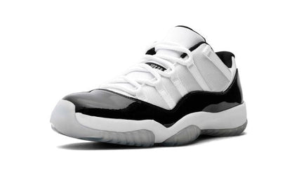Air Jordan 11 Retro Low Concord