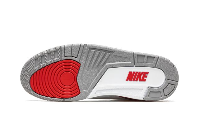 Air Jordan 3 Roșu Foc