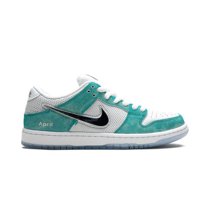 April Skateboards x NK SB Dunk Low Turbo Green