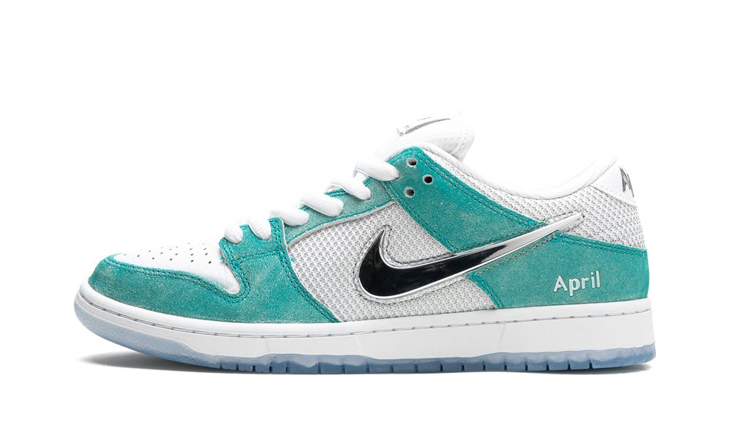 April Skateboards x NK SB Dunk Low Turbo Green