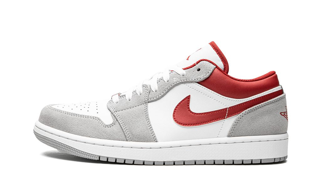 Jordan 1 Low SE Light Smoke Grey Gym Red