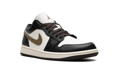 Jordan 1 Low Shadow Brown
