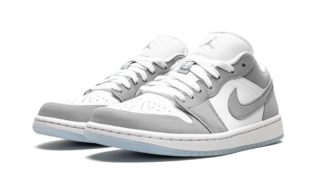 Jordan 1 Low Wolf Grey