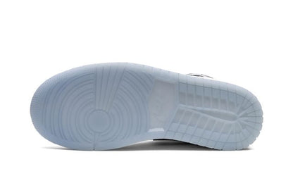 Jordan 1 Mid Ice Blue