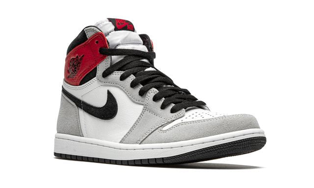 Jordan 1 Retro High Light Smoke Grey