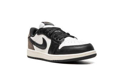 Jordan 1 Retro Low Mocha