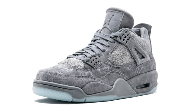 Jordan 4 Retro Kaws