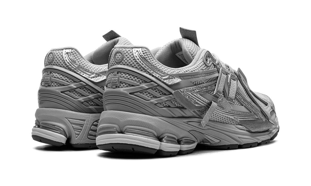 NB 1906R  1906A "Concrete Silver Metallic"