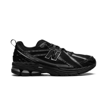 NB 1906R "Black/Silver