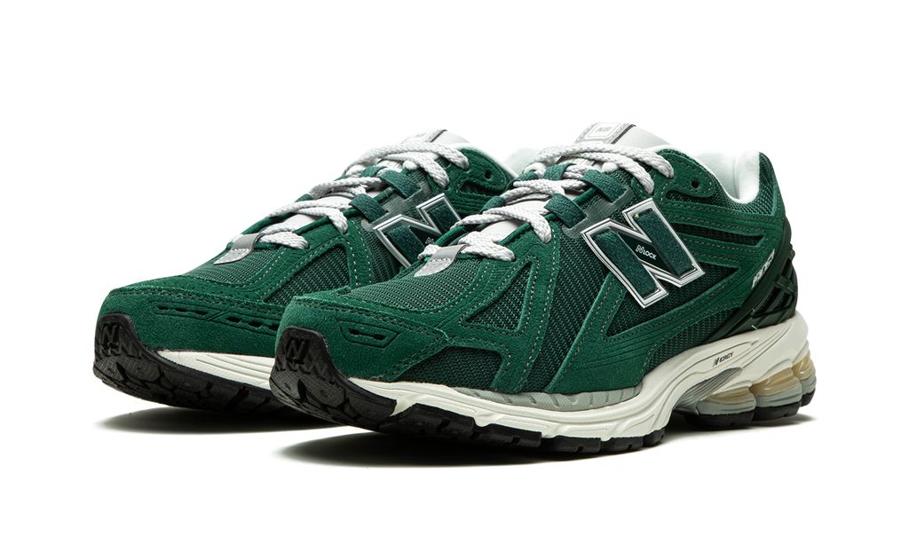 NB 1906R "Nightwatch Green"