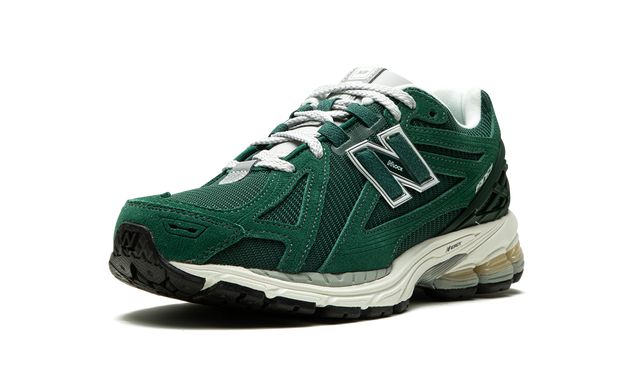 NB 1906R "Nightwatch Green"