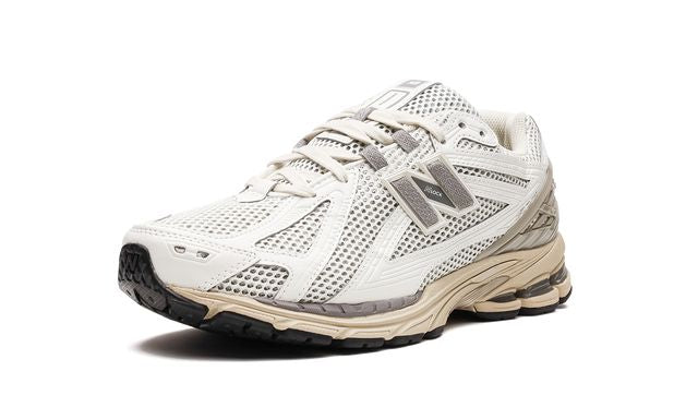 NB 1906R "Sea Salt Marblehead"