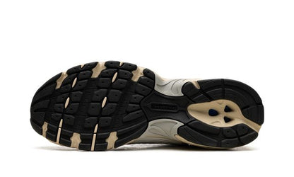 NB 530 White Blue Oasis