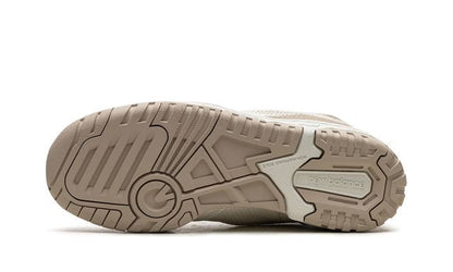 NB 550 Beige