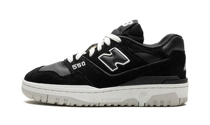 NB 550 Black Suede