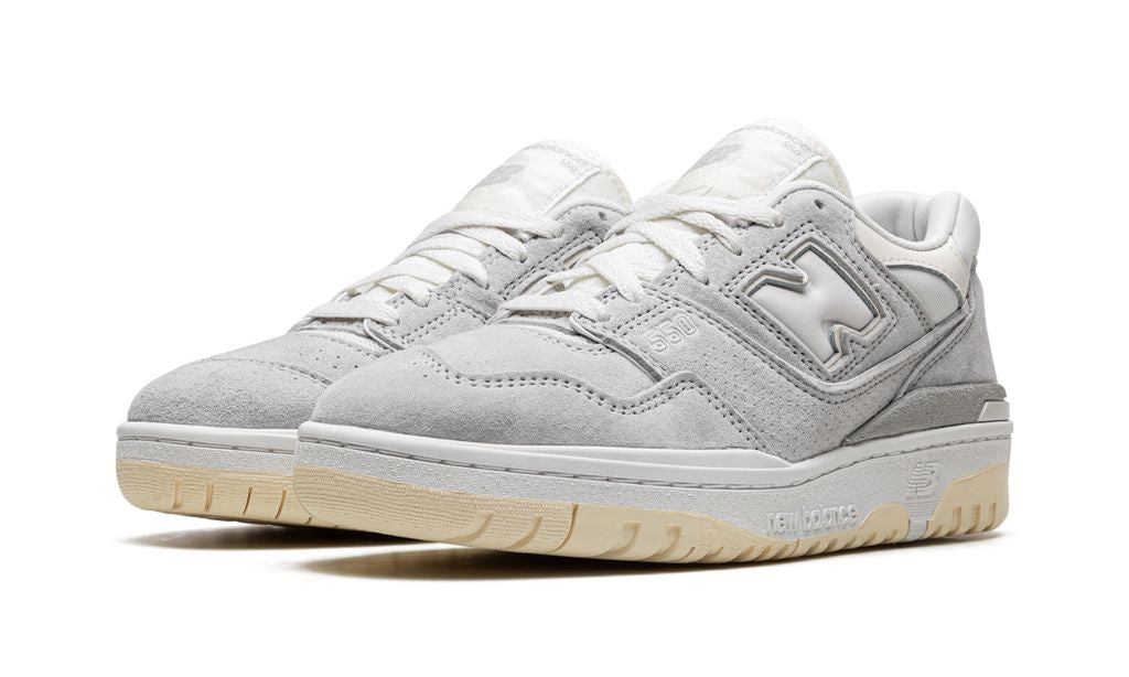 NB 550 Grey Suede