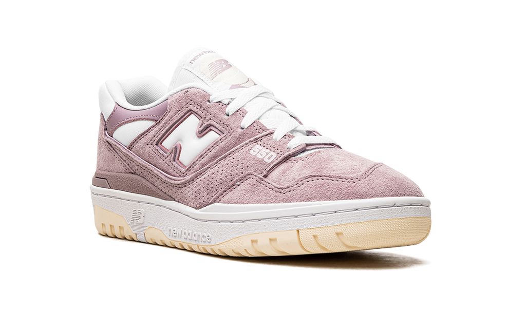 NB 550 Lilac Chalk