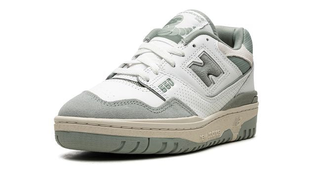 NB 550 Seafoam Green