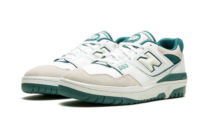 NB 550 Vintage Teal