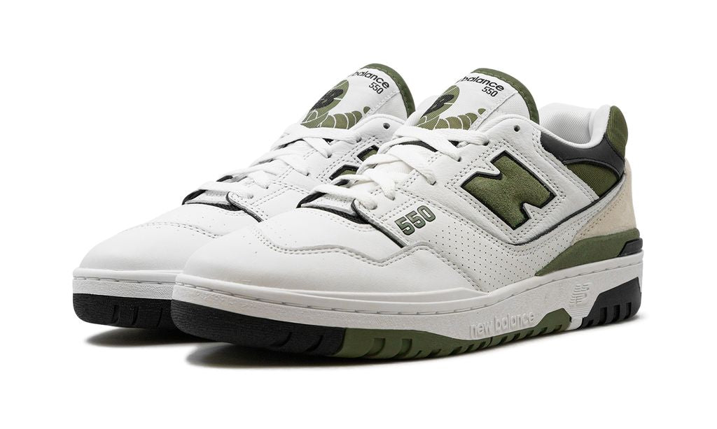 NB 550  White / Dark Olivine