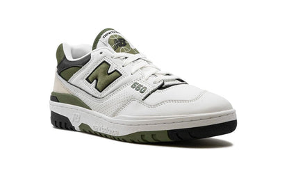 NB 550  White / Dark Olivine