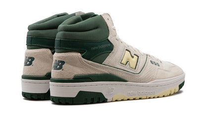 NB 650R Sea Salt Nightwatch Green