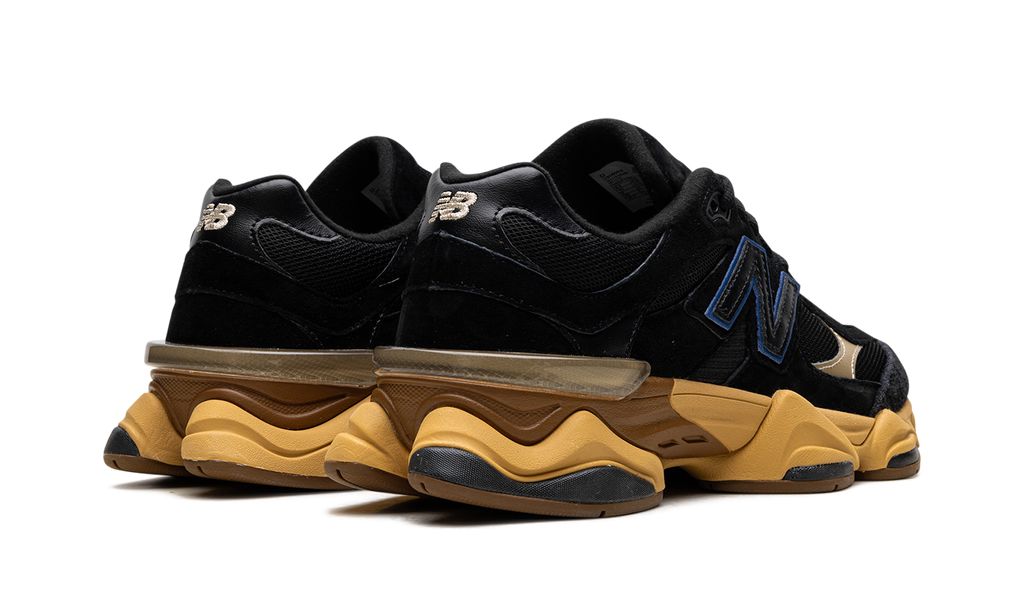 NB 9060 Black Royal Gum